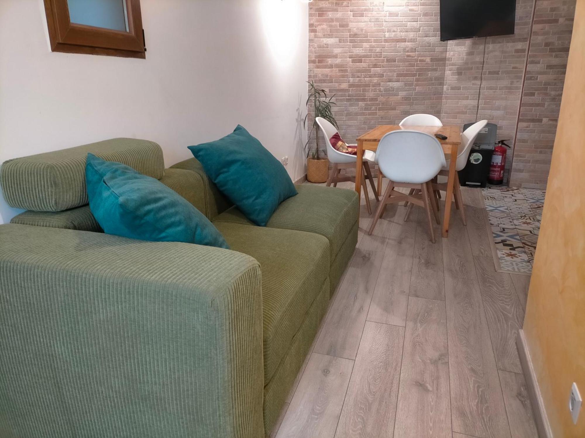 Apartamento Rural Miraflores de la Sierra Eksteriør billede